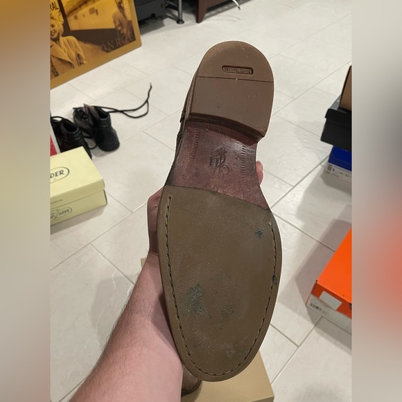 COLE HAAN AIR WILLIAMS WNG II Size 9m COLOR: GREIGE NO. C11564 USED - Picture 5 of 7